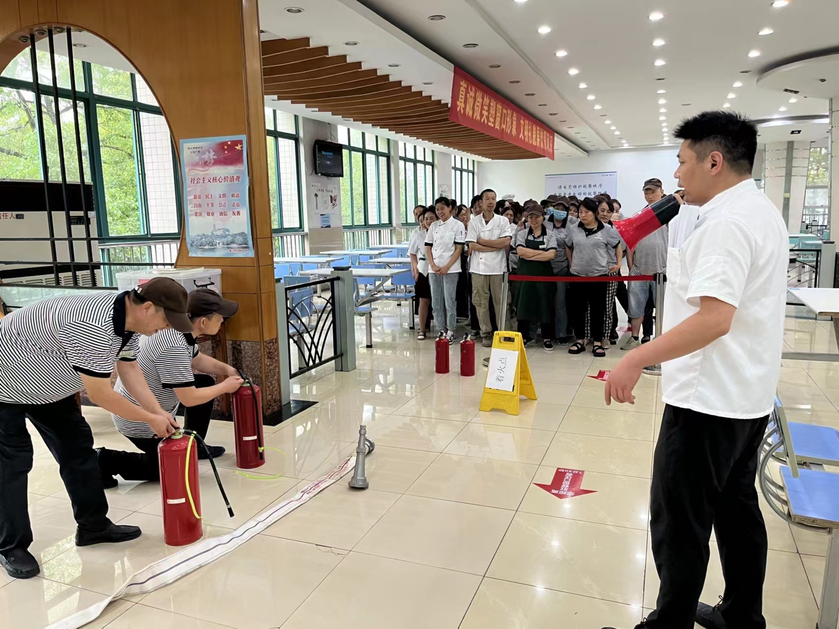 1719824964212209.jpg 2.jpg